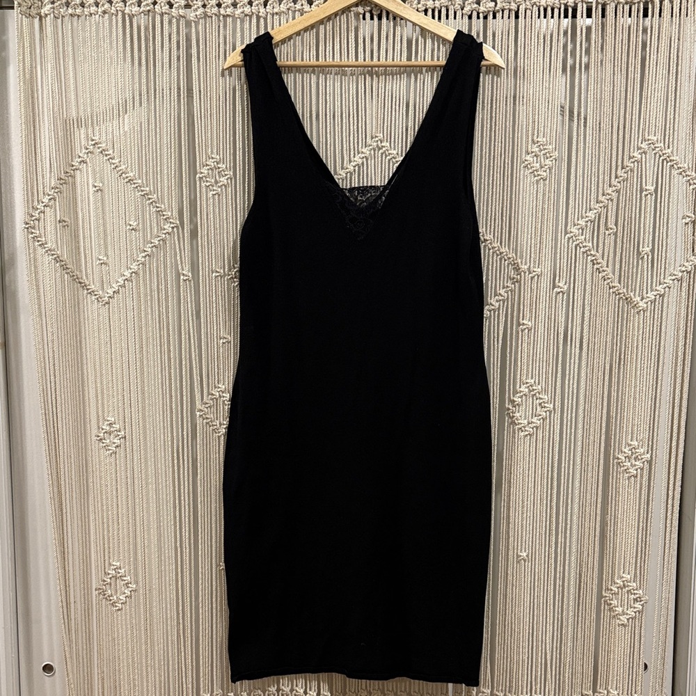 MNG SUIT Black V-Neck Bodycon Dress